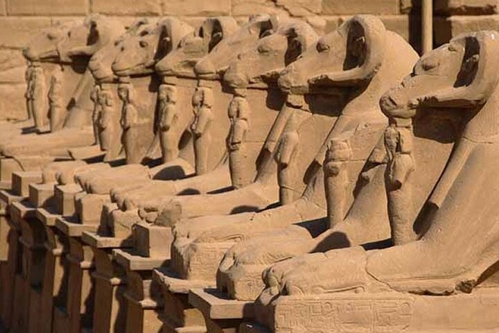 8-Day Egypt Tour: Cairo Pyramids, Nile Cruise from Luxor to Aswan with Optional Flights